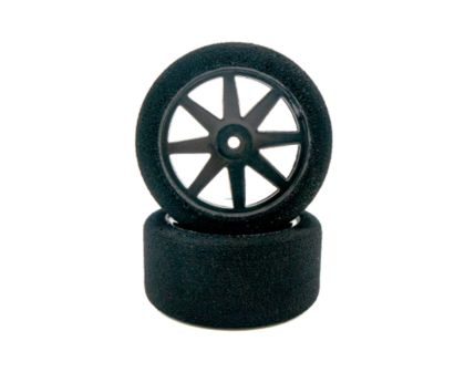 HRC Moosgummi Reifen 1/10 montiert auf schwarz Felgen 26mm 40 Shore